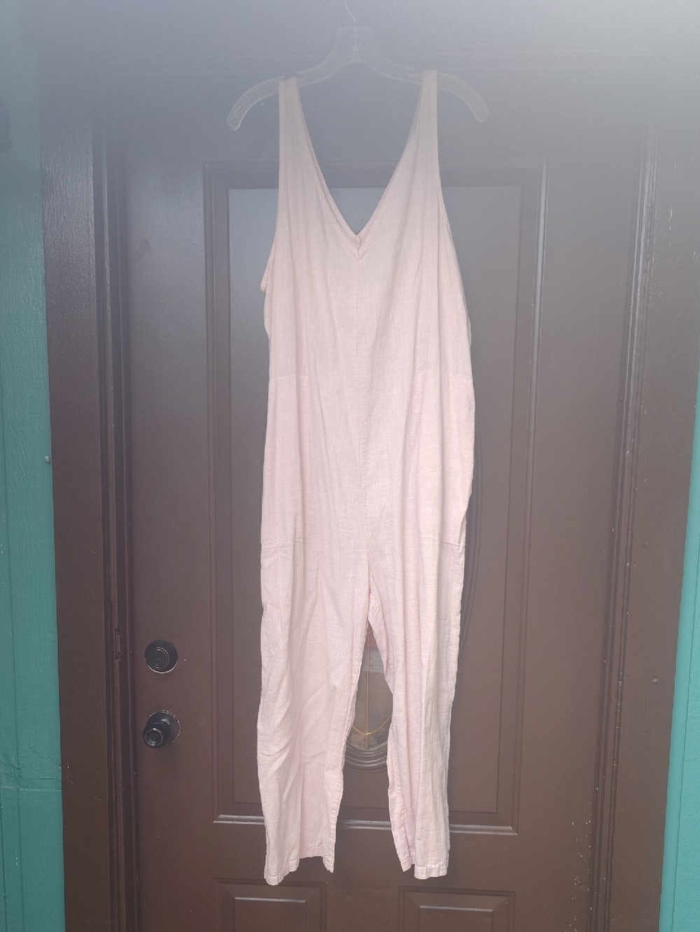 Women's Light Pink Sleeveless V-Neck Jumpsuit